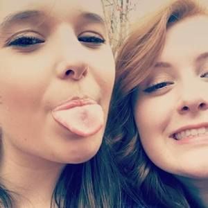 Meet your Posher, Cortney